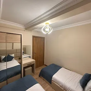 Overland Residencia Apartamento Estambul